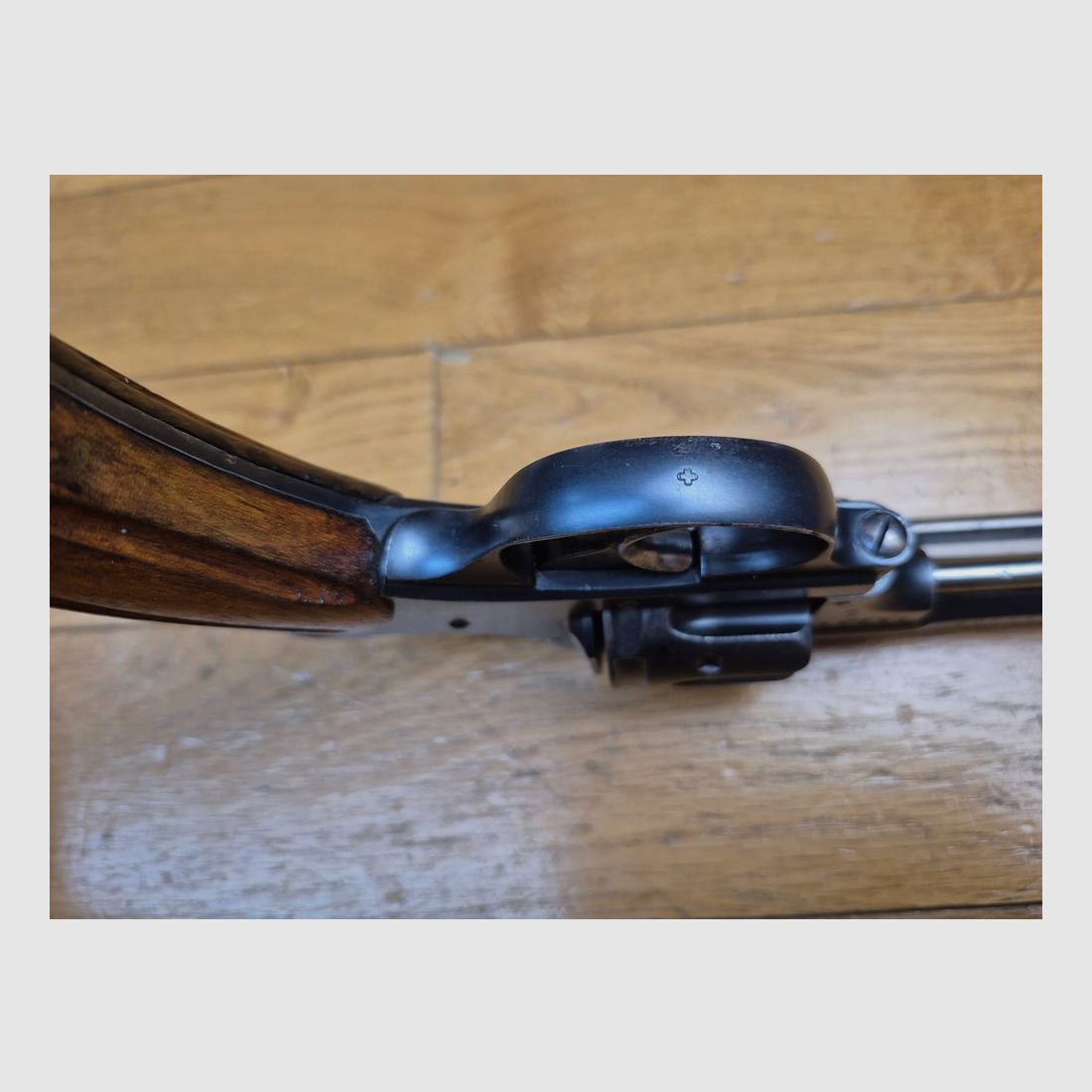 Sehr schöner Schweizer Revolver Modell 1882 (und nicht 1882-29!) – Kal. .7.5 Schweizer – Militärwaffe aus dem Arsenal von Bern – » W+F Bern » – Waffe 2. Art von 1916 – Nur 17.255 Waffen – Sehr guter Zustand und Kategorie D! – TBE, Bild 12 von 25