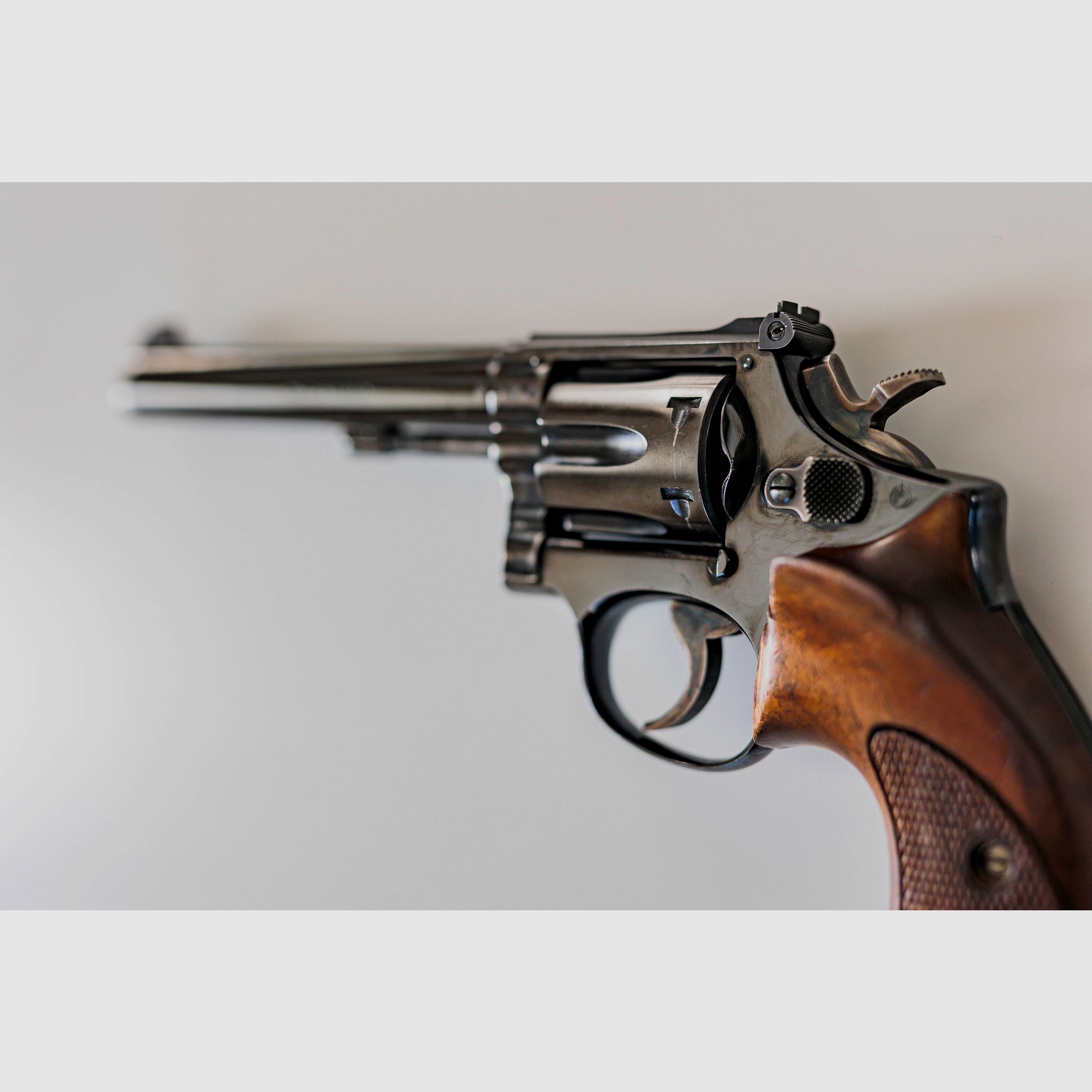 Smith & Wesson 48-2 Revolver .22 mit Wechseltrommel