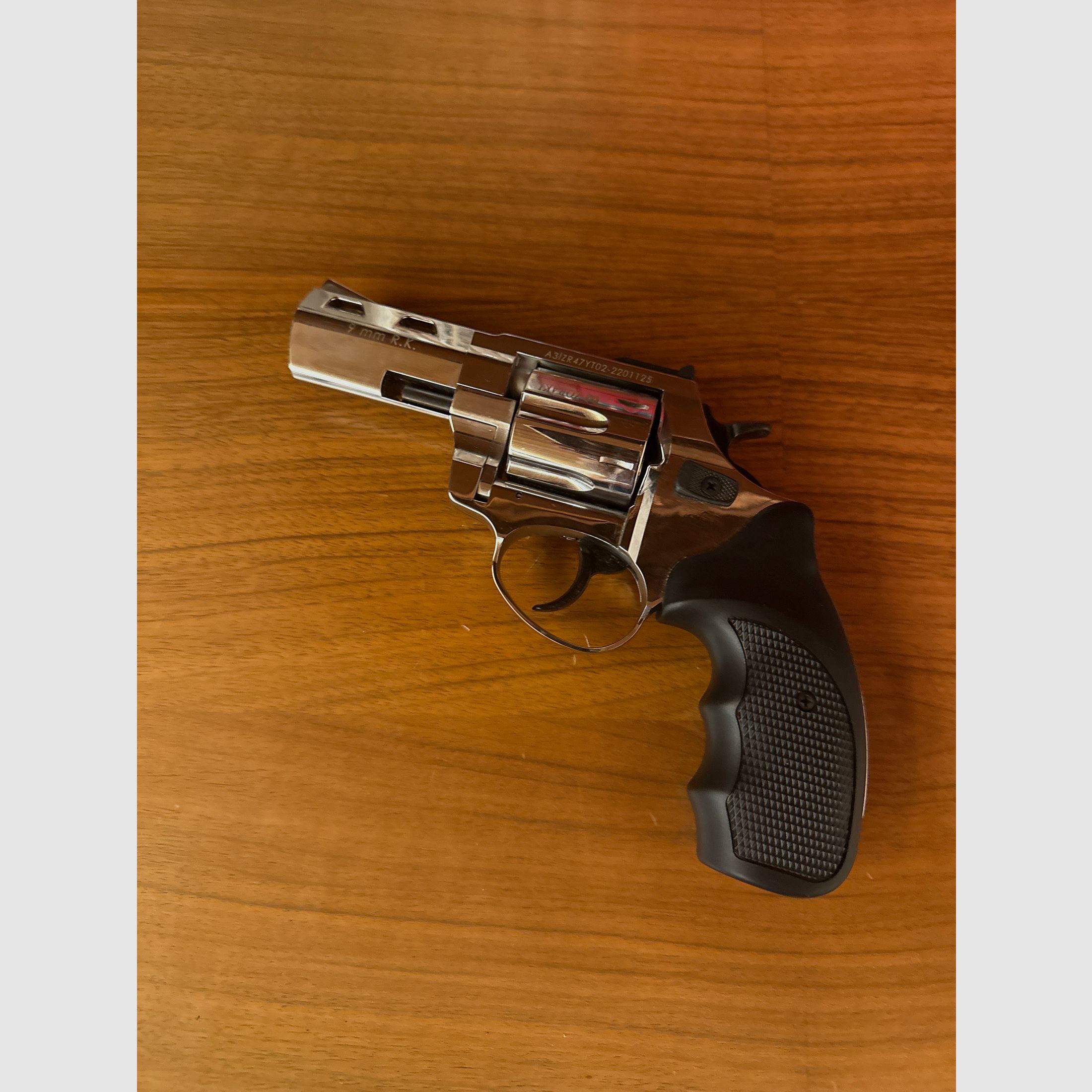 Zoraki R2 blank firing gun black 3 inches chrome