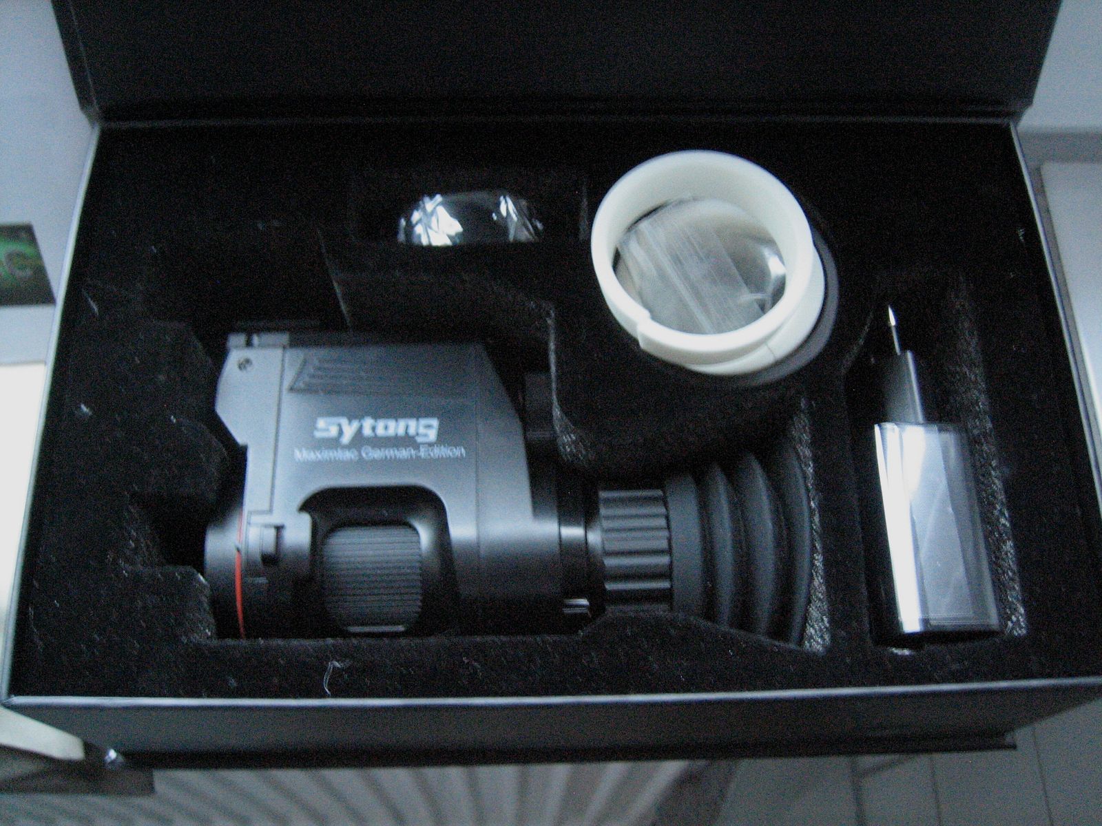 Sytong Night Vision HT-660 plus Maximtac Infrared Illuminator 850nm Gen. 2