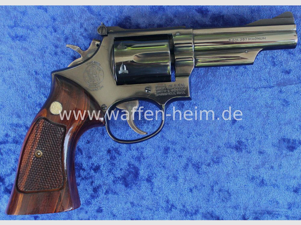 Smith & Wesson 19 - 3 / 4"