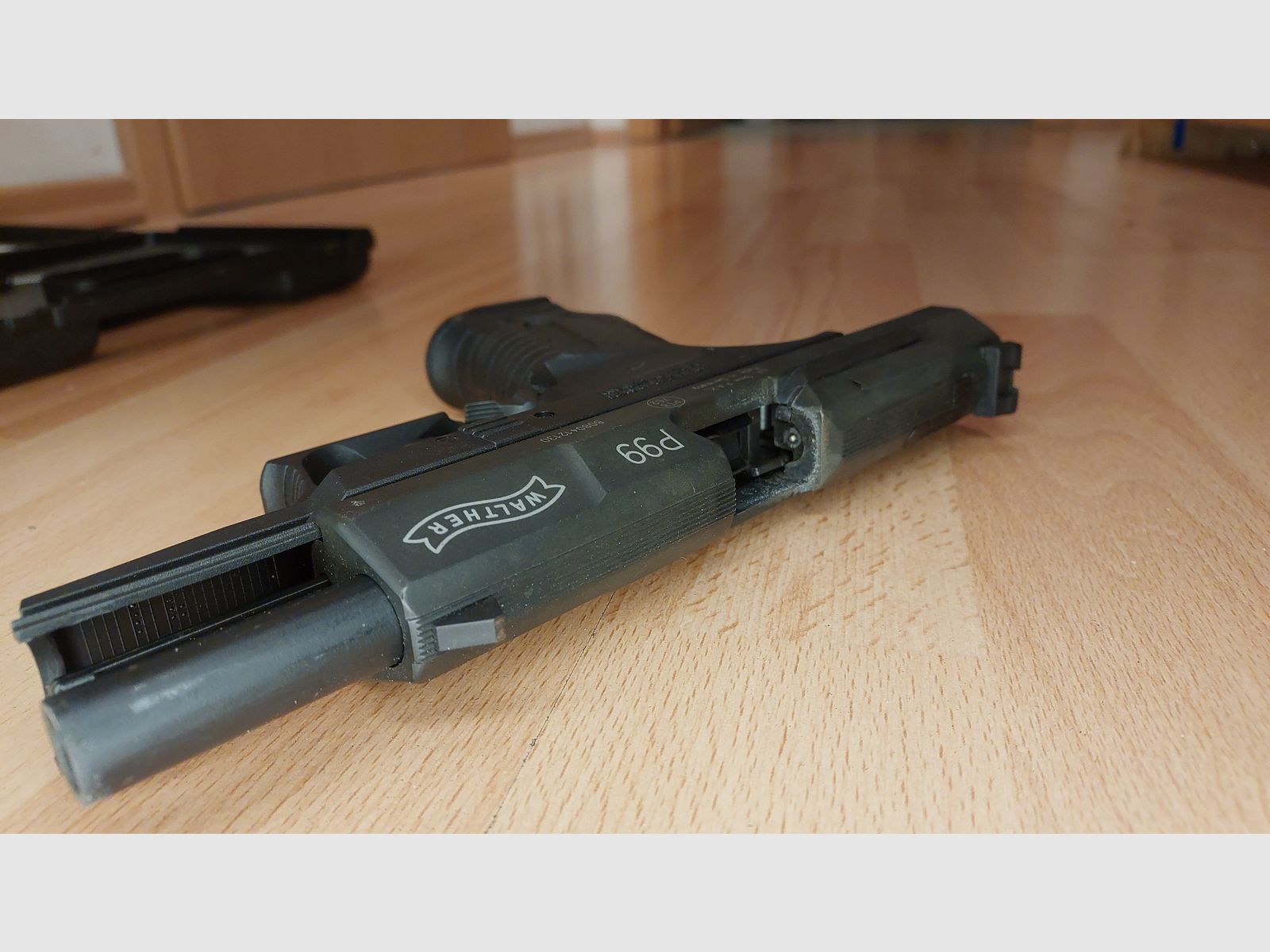 Walther P99 Schreckschuss Pistole 9mm P.A.K. (PTB 762) P 99