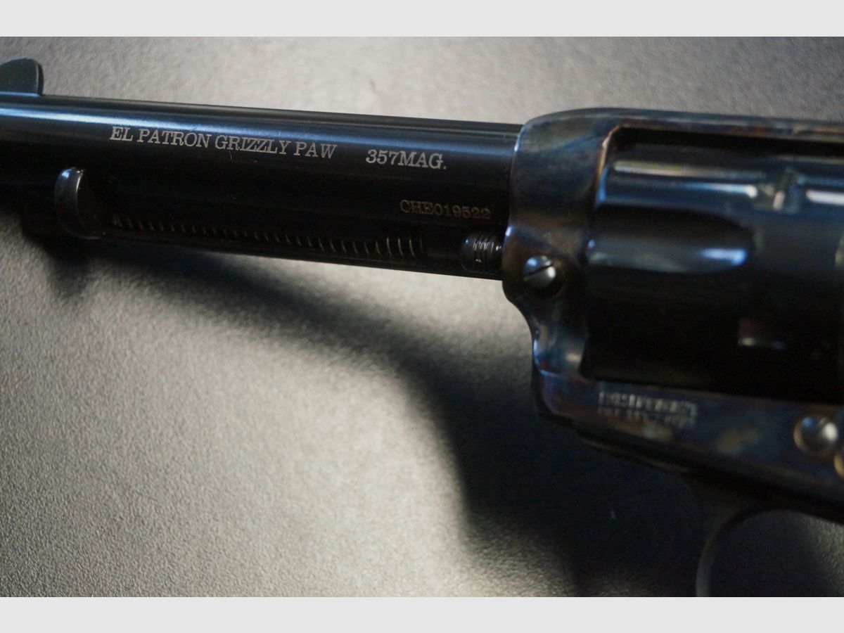 Uberti 1873 El Patron Grizzly Paw, Bild 4 von 5
