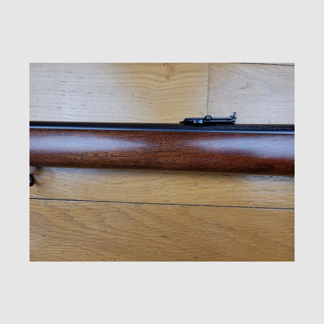 Sehr schöne Winchester Gedenkwaffe – » Centenial NRA » – Musket 1894 – 23.000 Ex. – Wunderschöne Brünierung – 30-30 Win – Perfekter Zustand, Bild 11 von 18