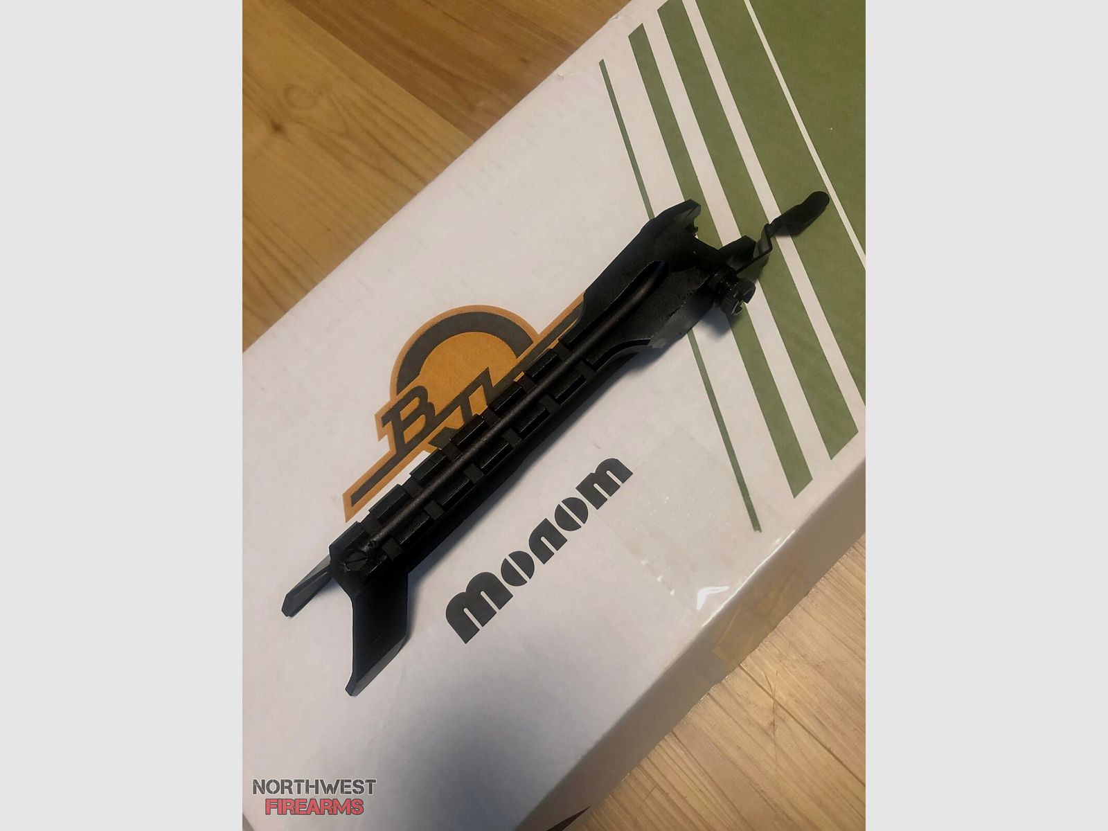 MOLOT Vepr .223 //  Halbautomat mit Lochschaft
