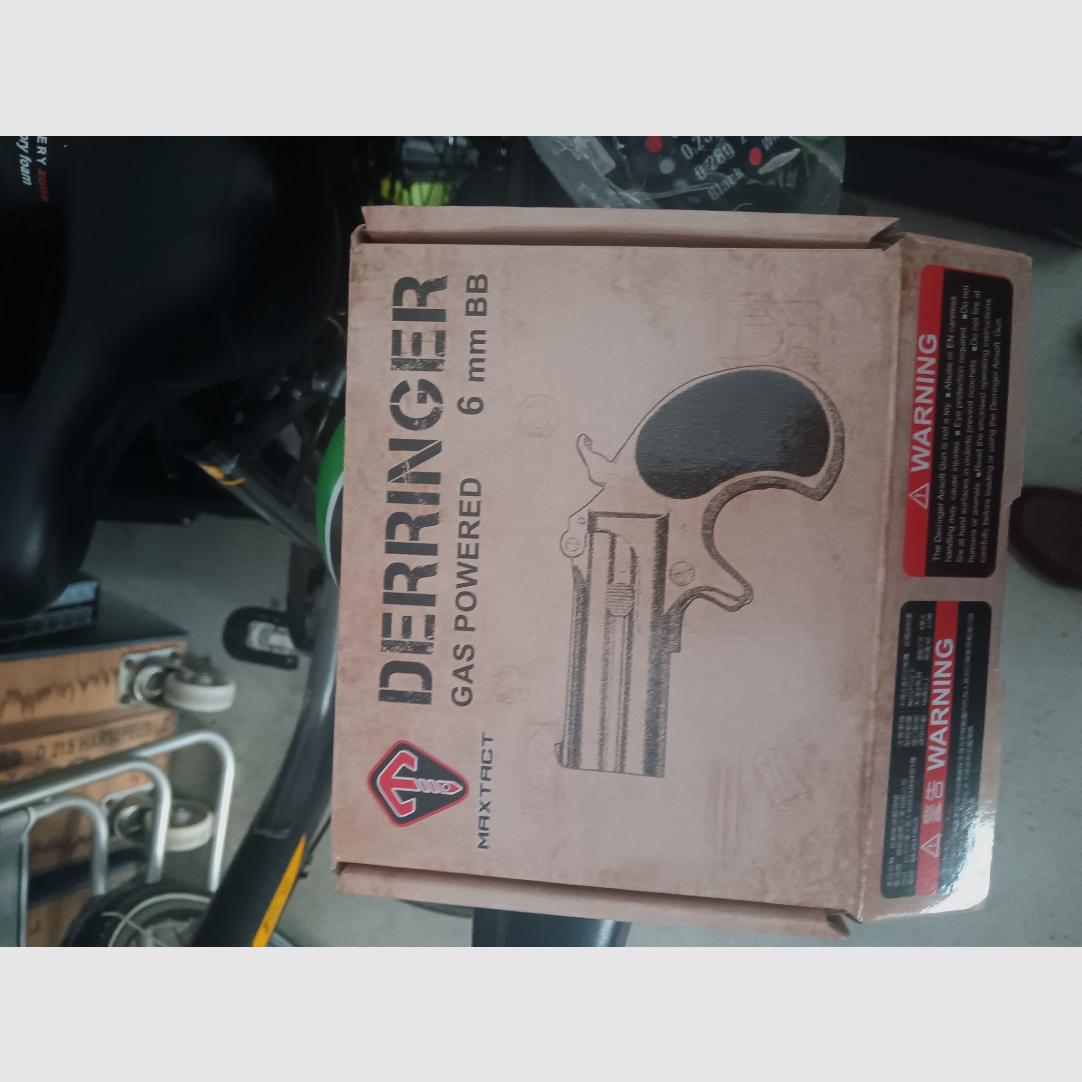 Derringer Co2 neuf et non utilisé