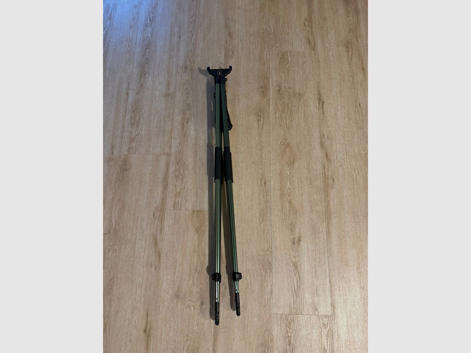 Deerhunter shooting stick