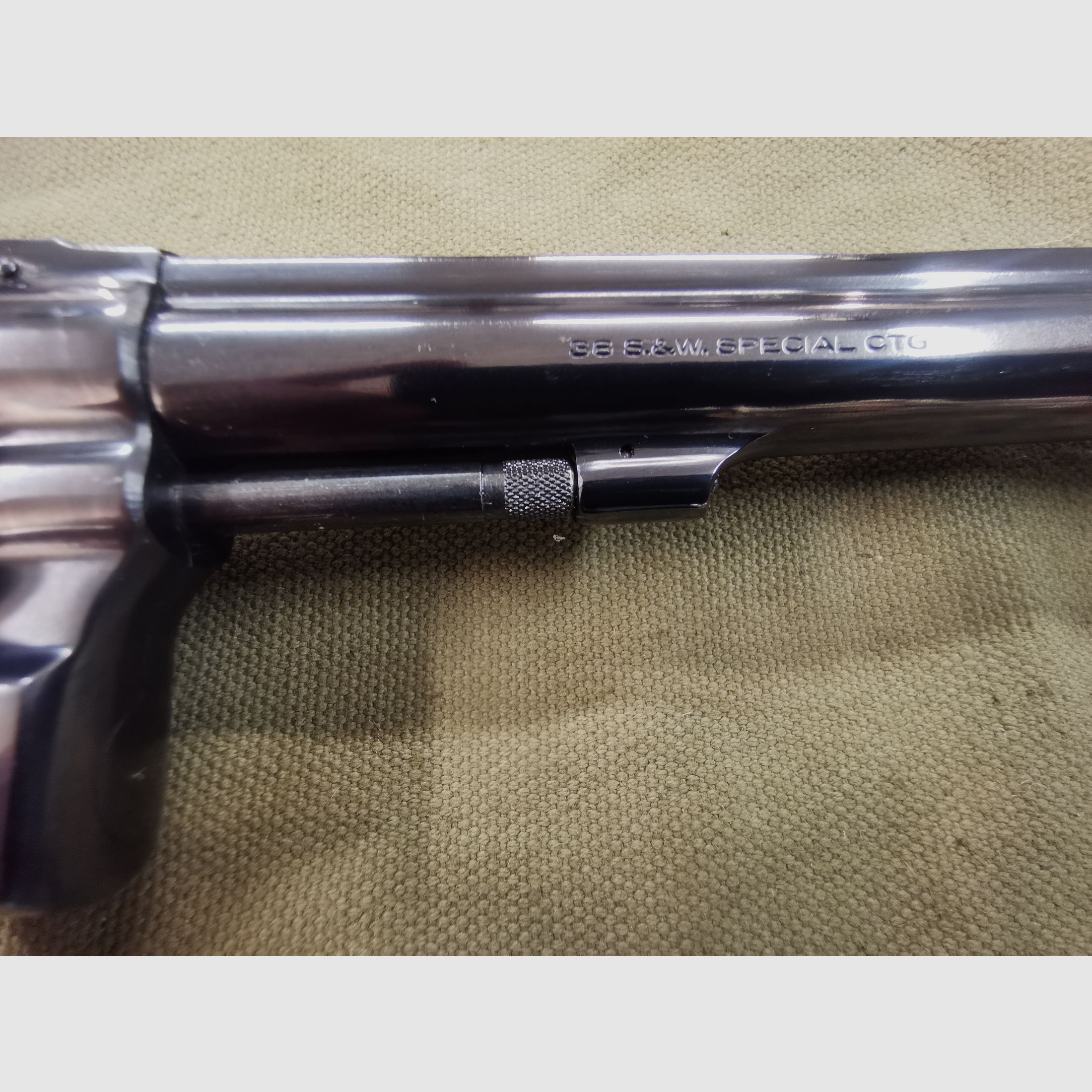 Smith & Wesson Model 14-2 Calibre .38Spec.