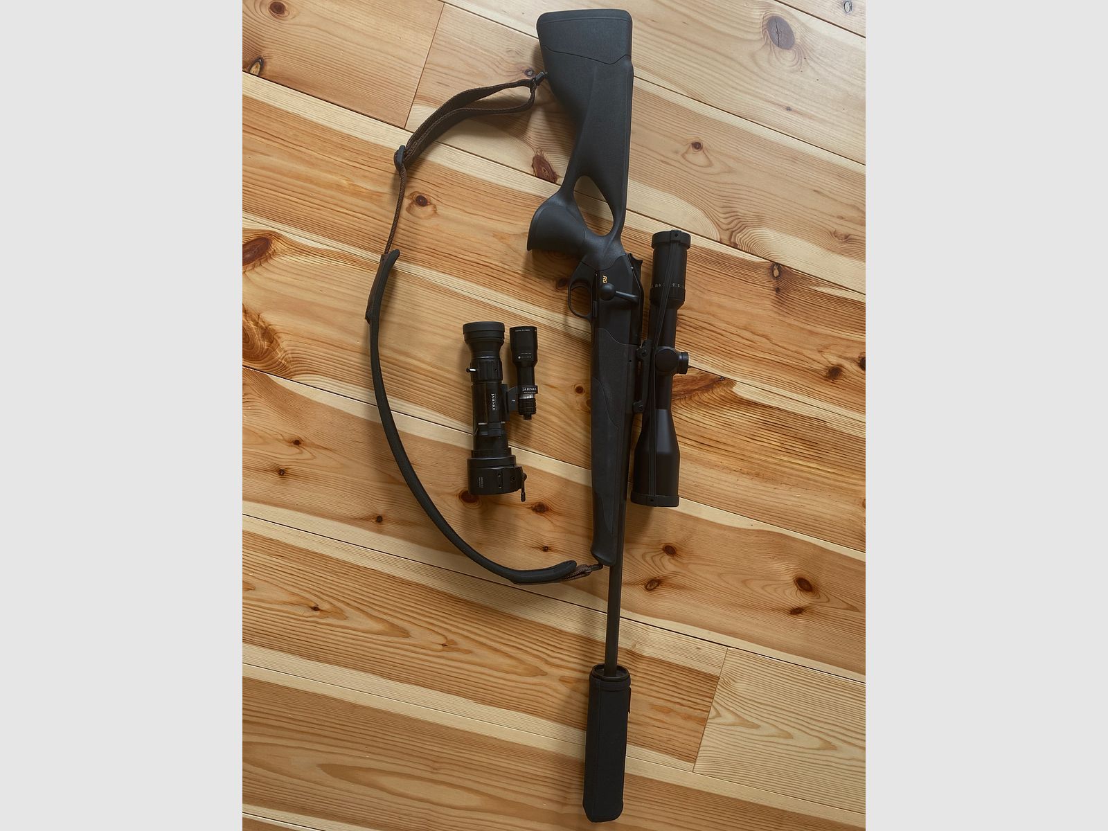 Blazer R8 incl. Hausken MK2 / Leica Fortis6 y visión nocturna Jahnke