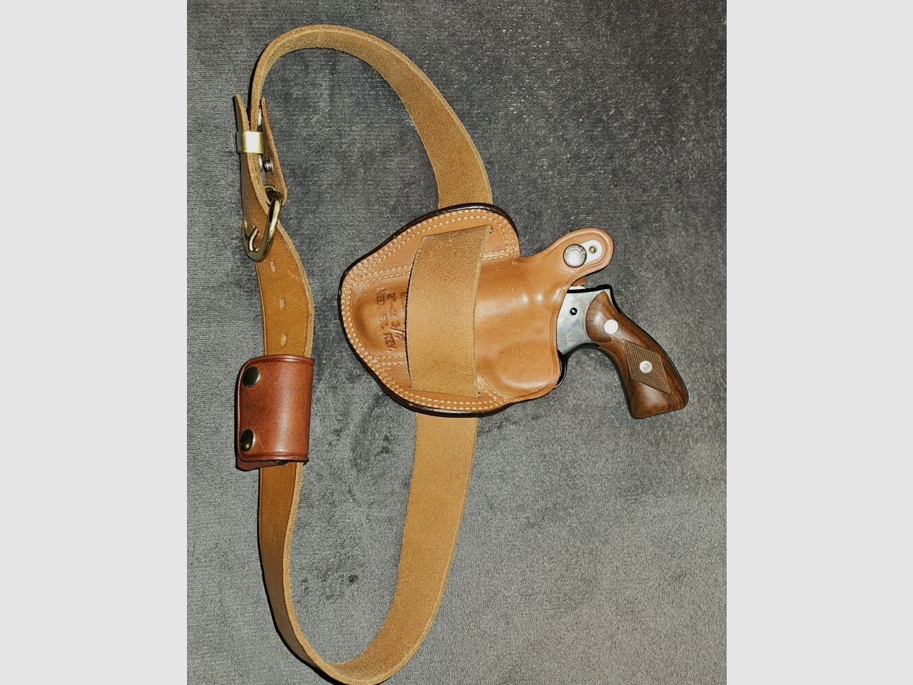 Ruger Speed Six mit Bianchi Holstet