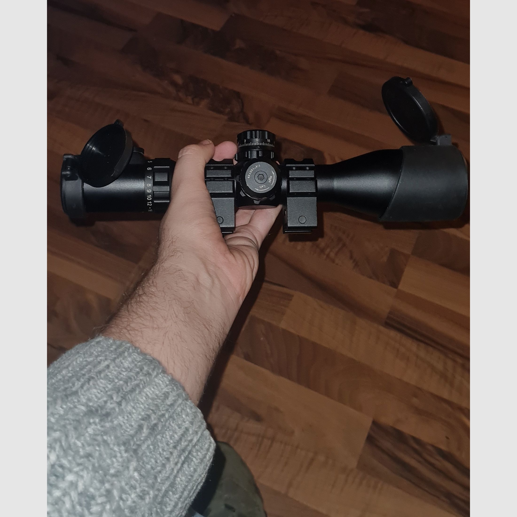 Accushot 4-16x44 mit Drahtabsehen