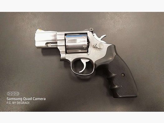 SMITH & WESSON 686-3 INOX 357 MAGNUM