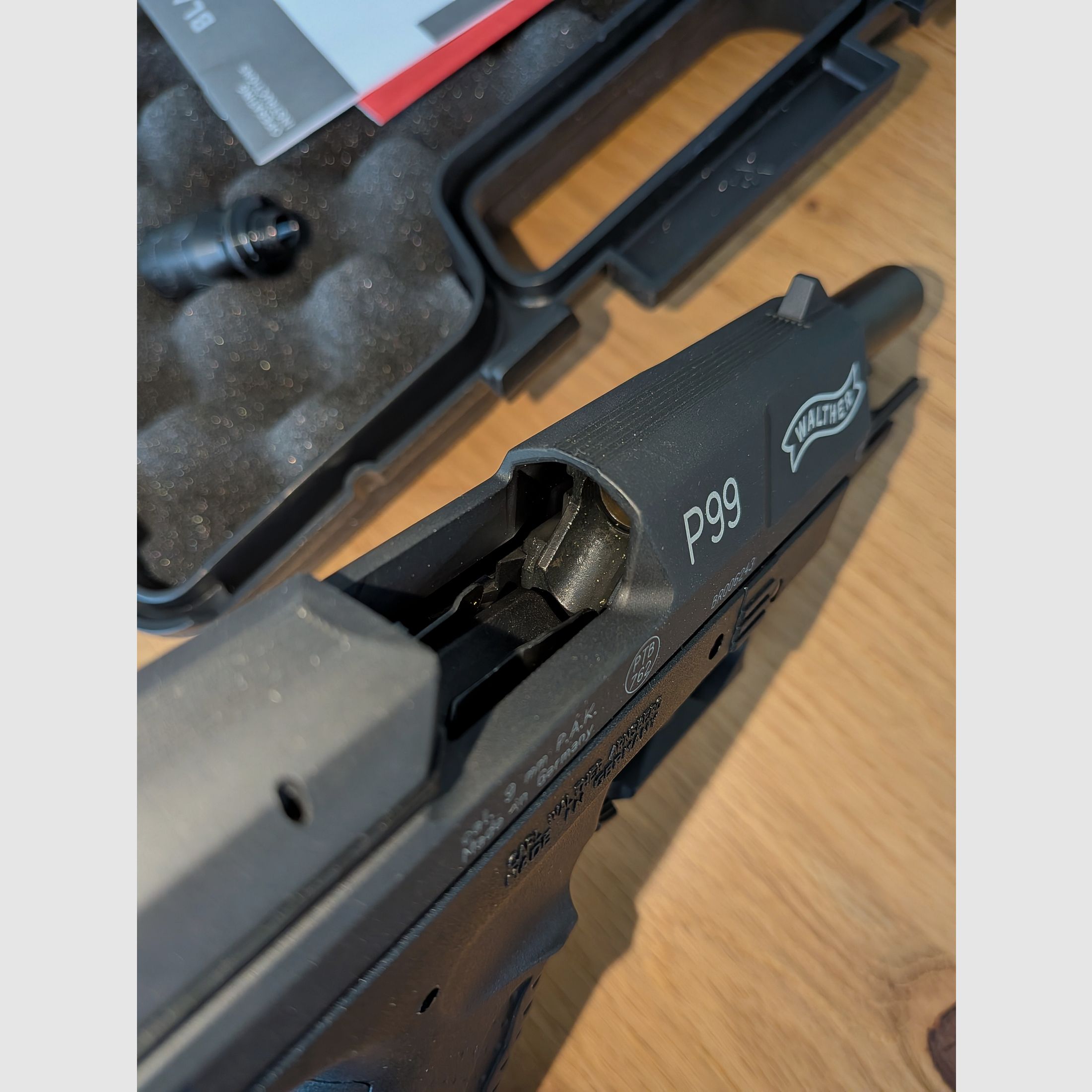 Walther P99 Cal. 9mm P.A.K ++ NEU++ Pistolet d'alarme P 99