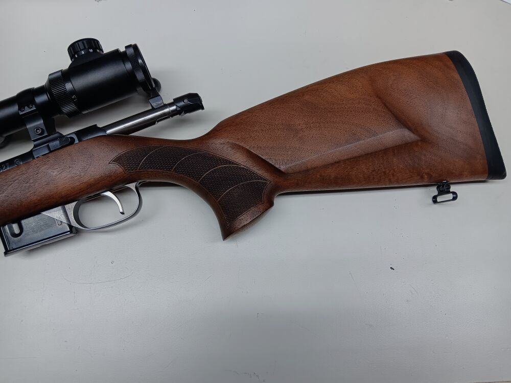 CZ - Uhersky Brod CZ 527