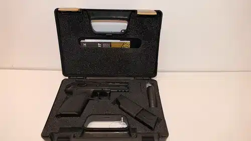 Pistola CZ P-o7 cal. 380 auto – Usato, immagine 9 di 10