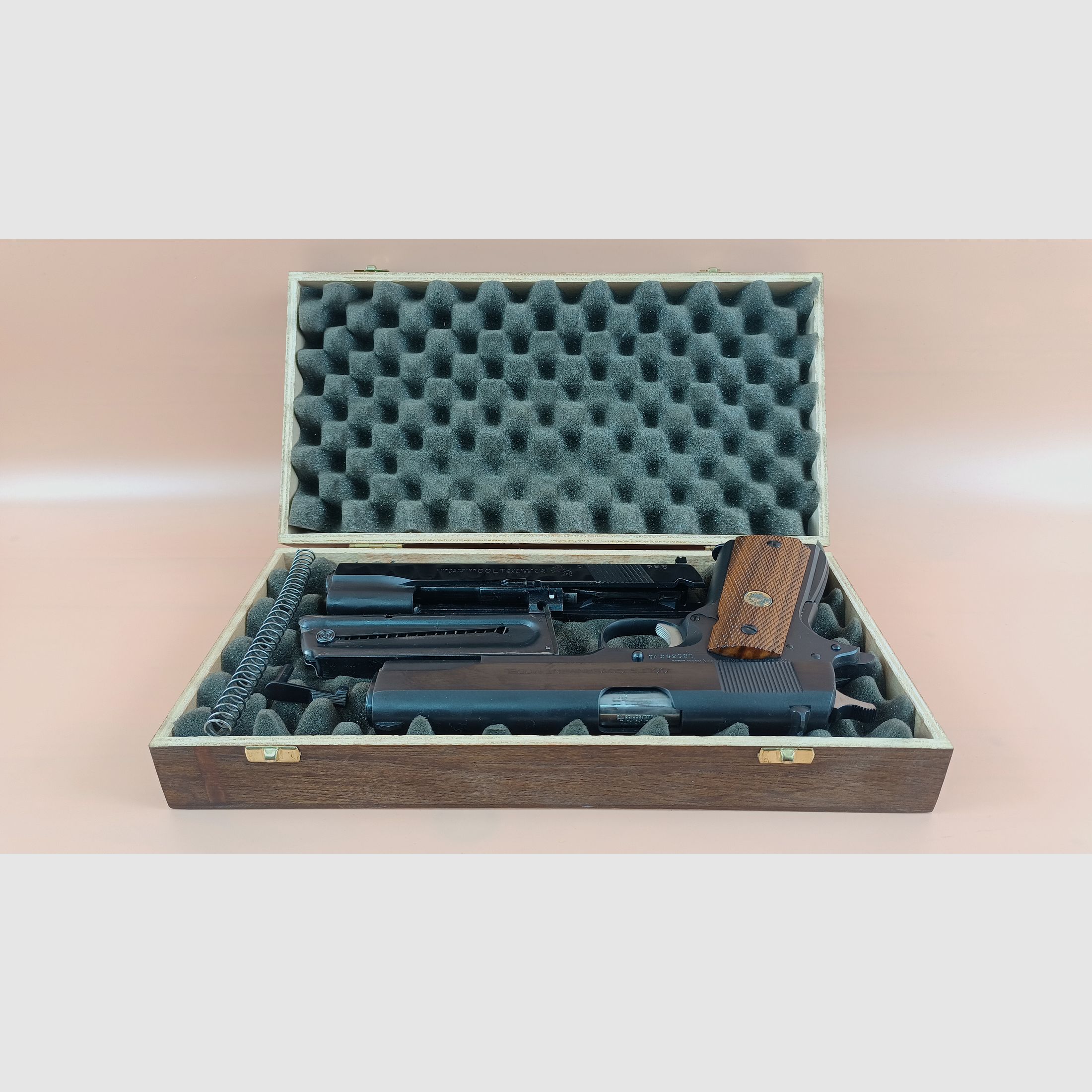 COLT MK IV Series ´70, Colt 1911, Kal. .45 ACP; .22lr *mit Wechselsystem / Conversion Kit*