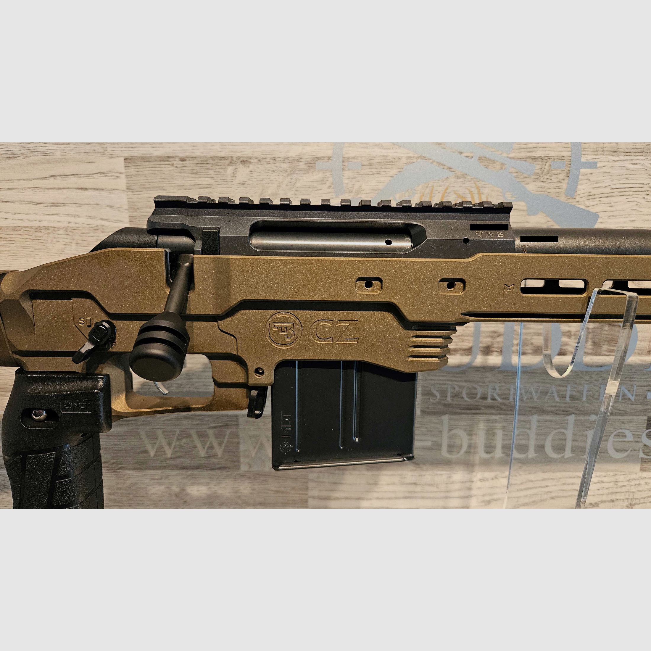Neuware vom Fachhandel - Matchbüchse CZ600 MDT Deep Bronze Kal. .308Win. - Top-Sonderpreis!!!