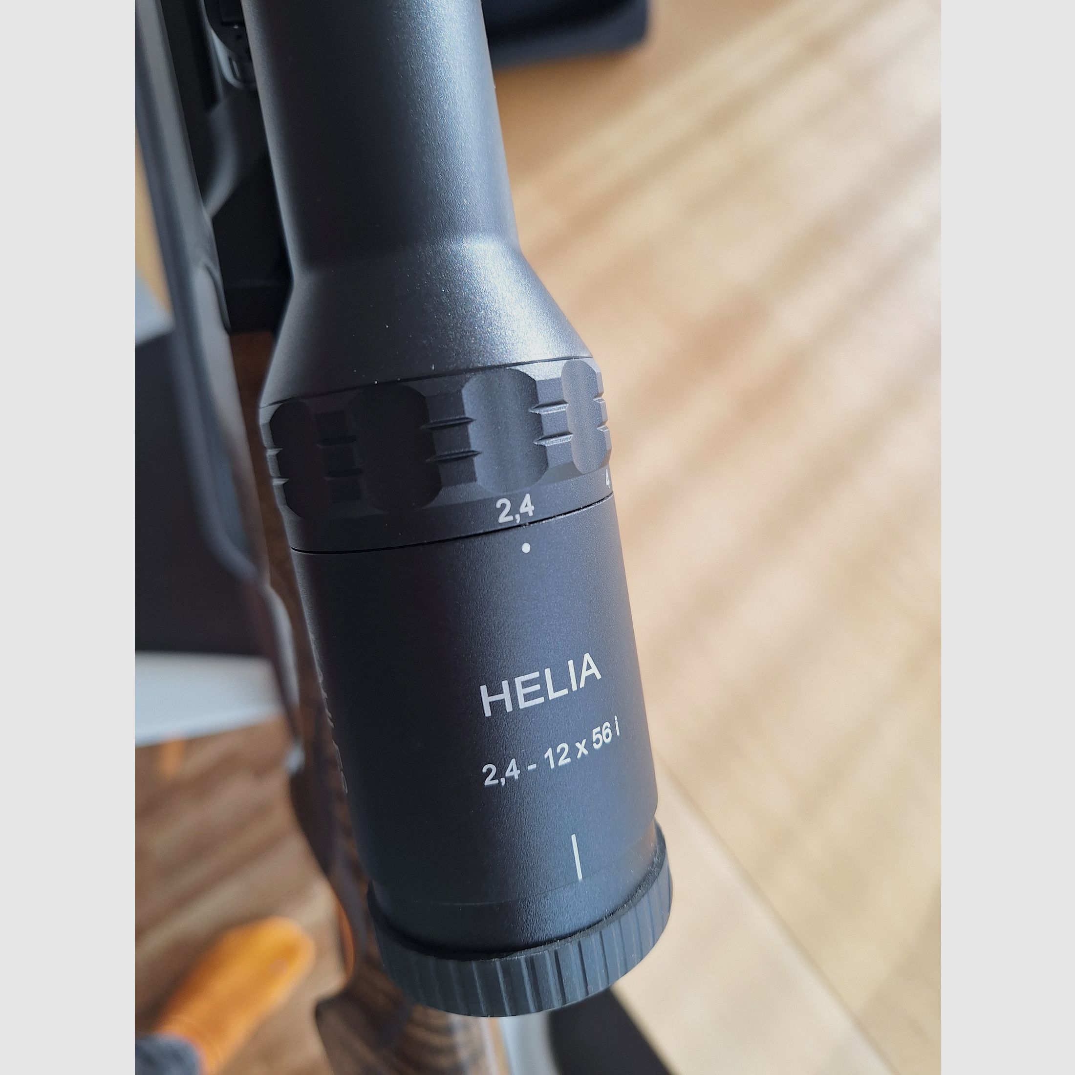 Blaser B95 avec canon interchangeable 5.6 ×52 et Kahles - comme neuf -