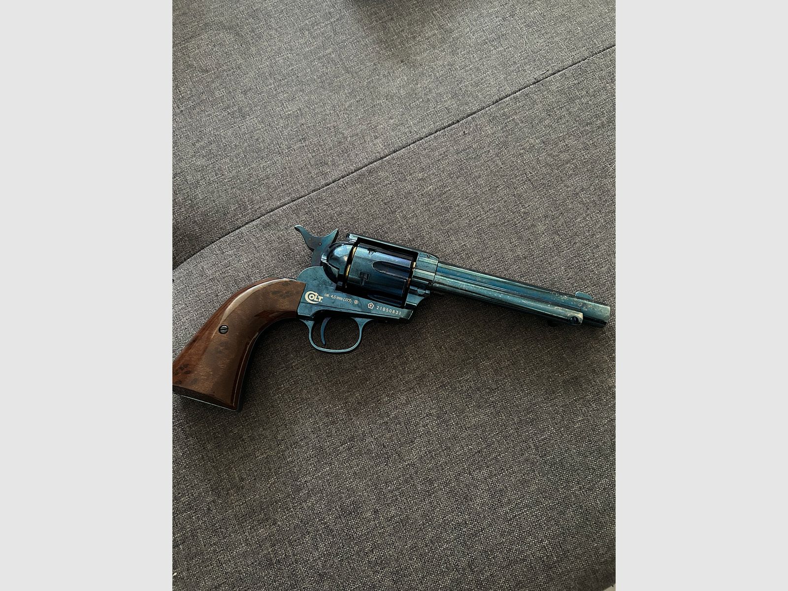 Colt Single Action Army® 45 blue Co2-Revolver Kaliber 4,5 mm BB (P18)