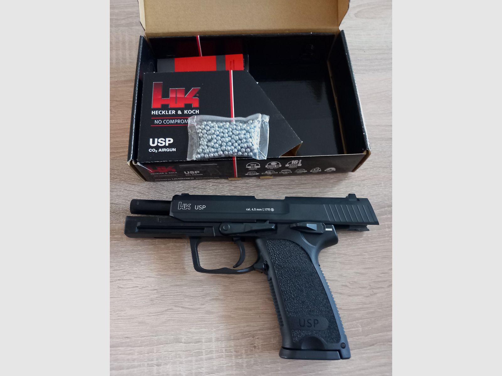 H&K  4,5 Steel BB
