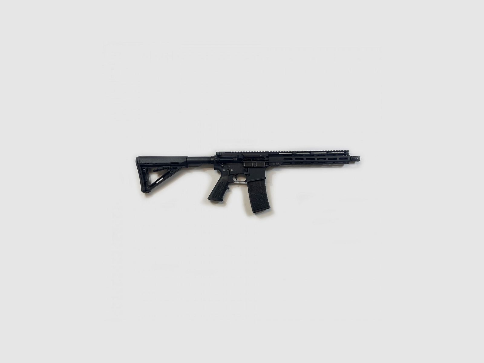 Astra Arms VG4 Brutale Kal. 223 Remington, afbeelding 1 van 8