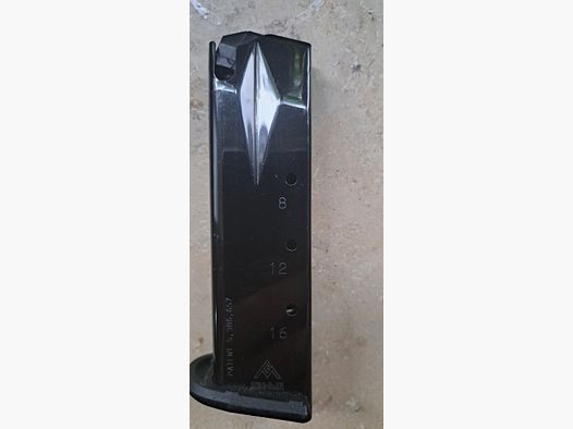 Walther P99 magazine 9mm Luger top condition