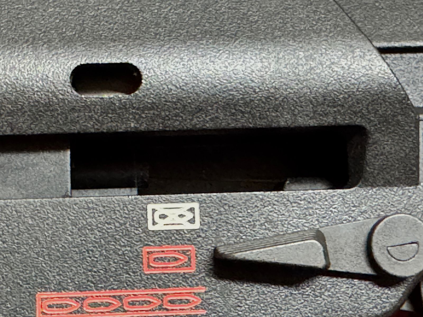 VFC H&K MP7 A1  GBB Gas Blow Back Airsoft 6mm  + Sling -Schalldämpfer- Micro Dot 
