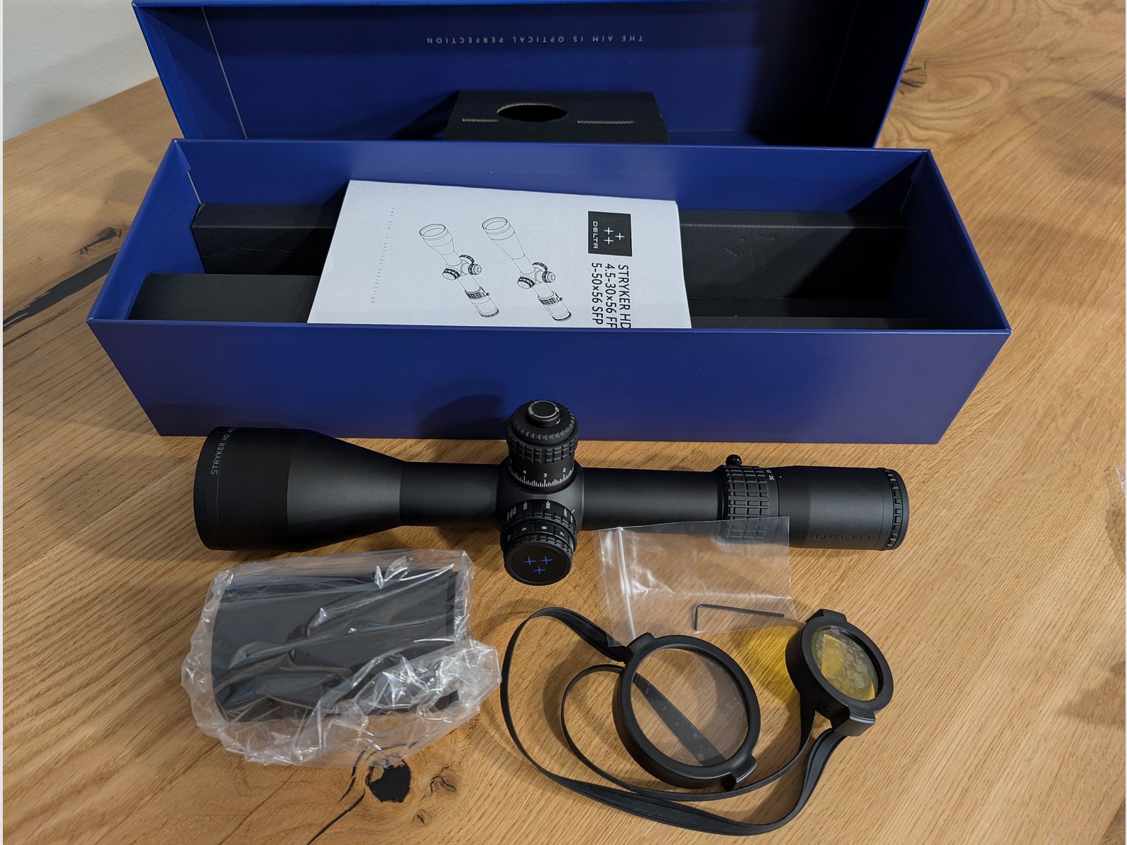 Delta Optical Stryker HD 4,5-30x56 Neu unbenutzt. Mit Contessa Montage