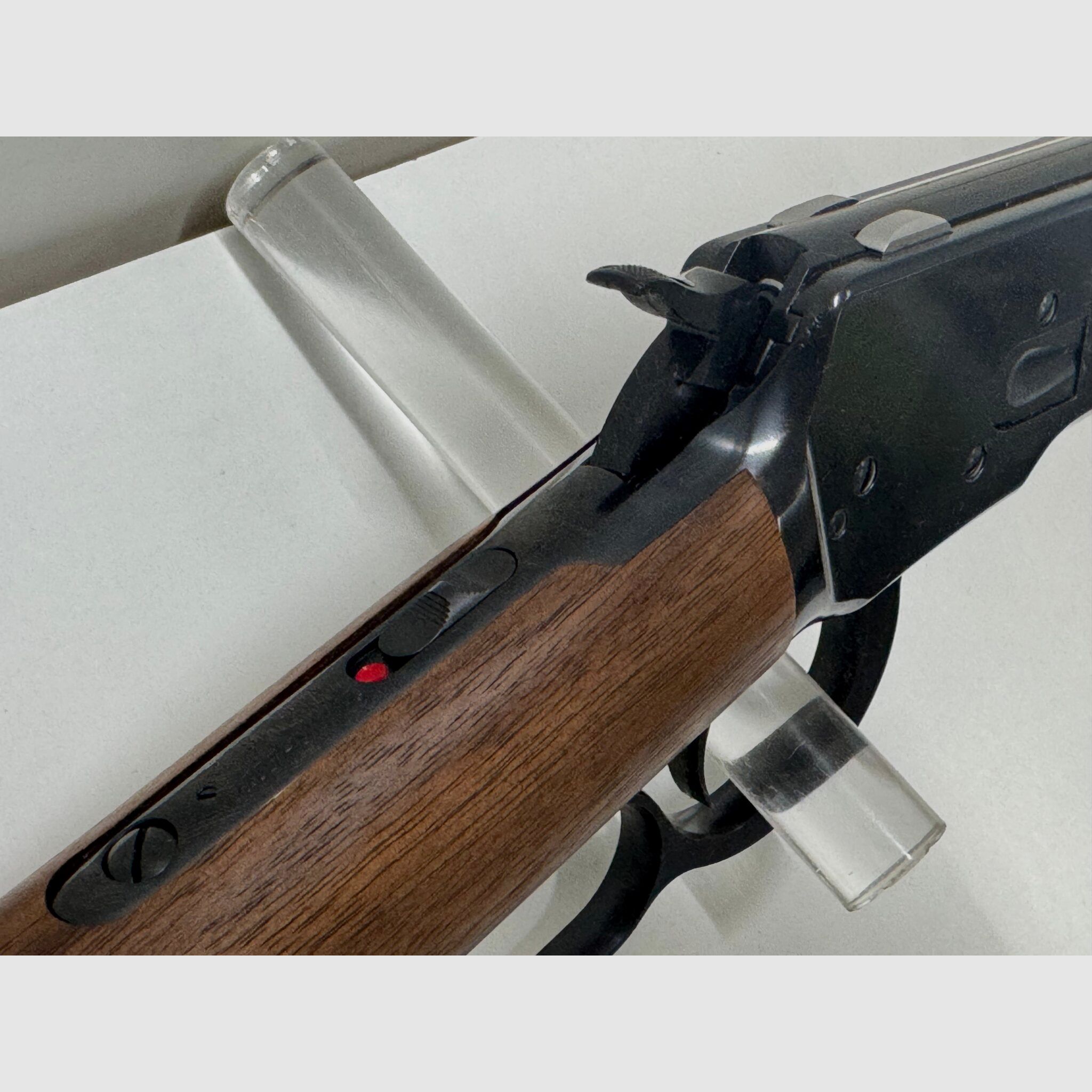 Winchester M1892 Short Rifle by Miroku
