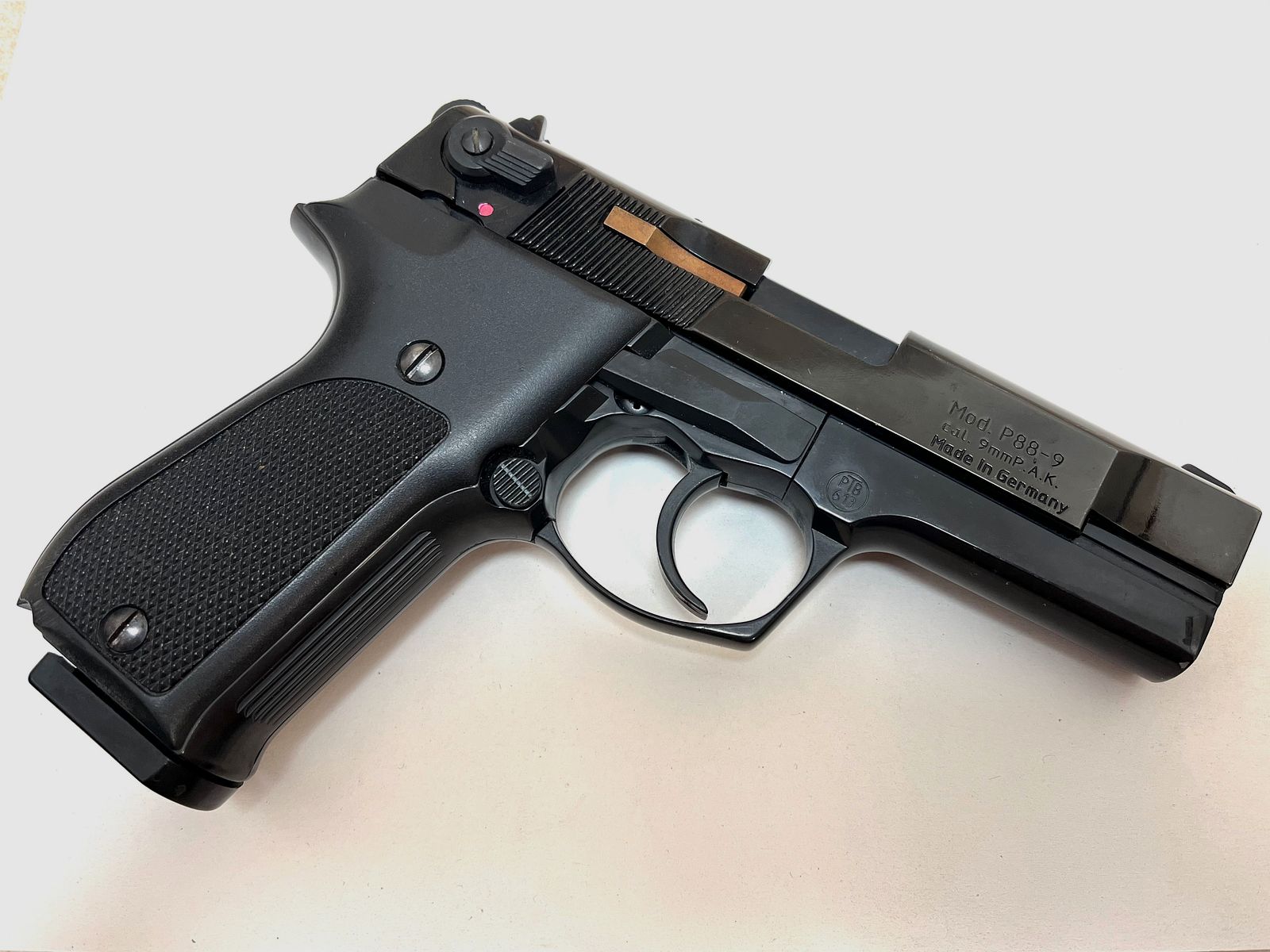 ••• Walther P88 Compact gripplaten - kunststof - origineel •••