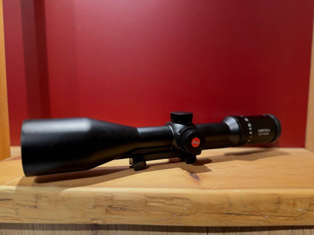 Leica Fortis 6 2,5-15x56 L4a con riel