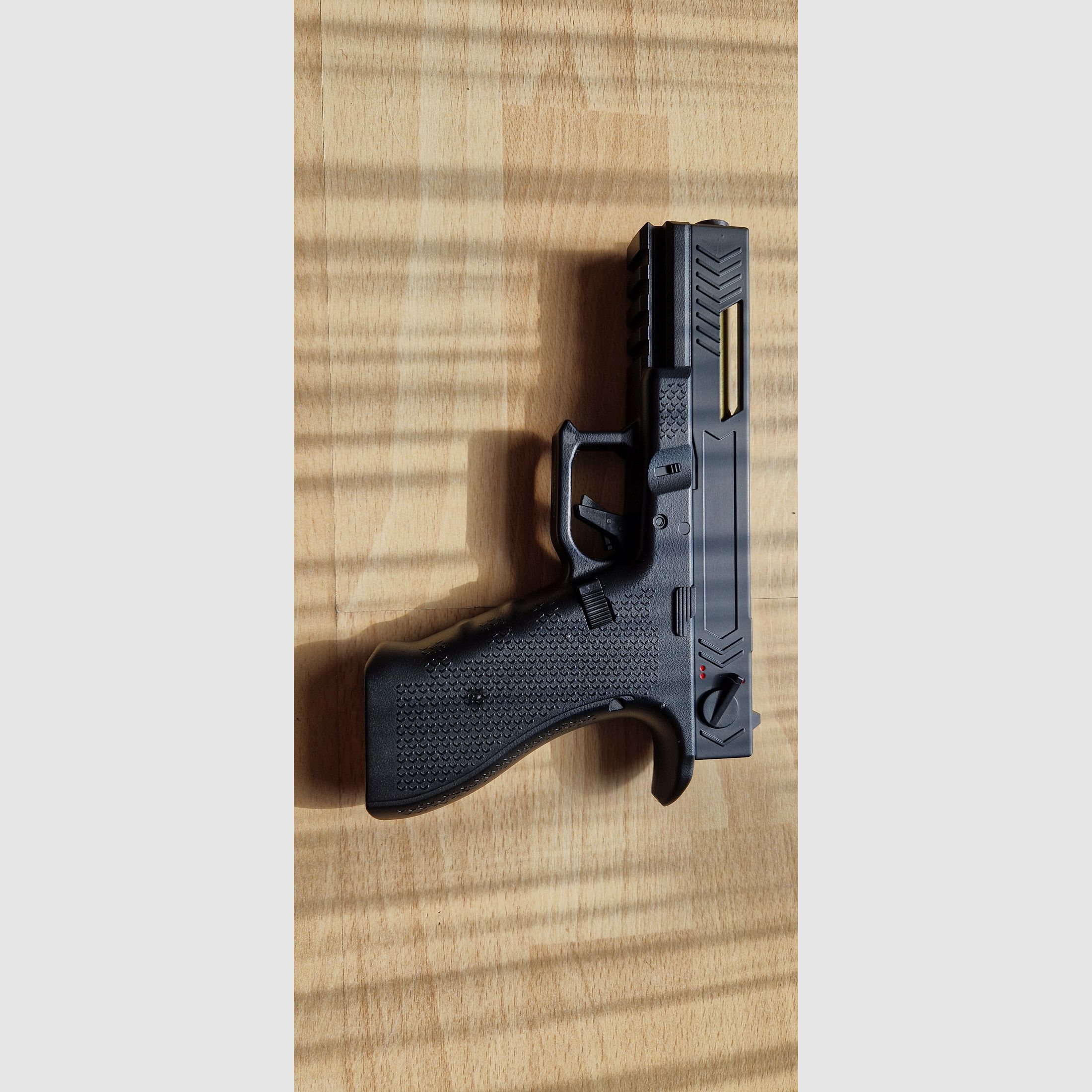 Cyma CM.131 Gen. 3 AEP pistol with Mosfet CM131 6mm Airsoft