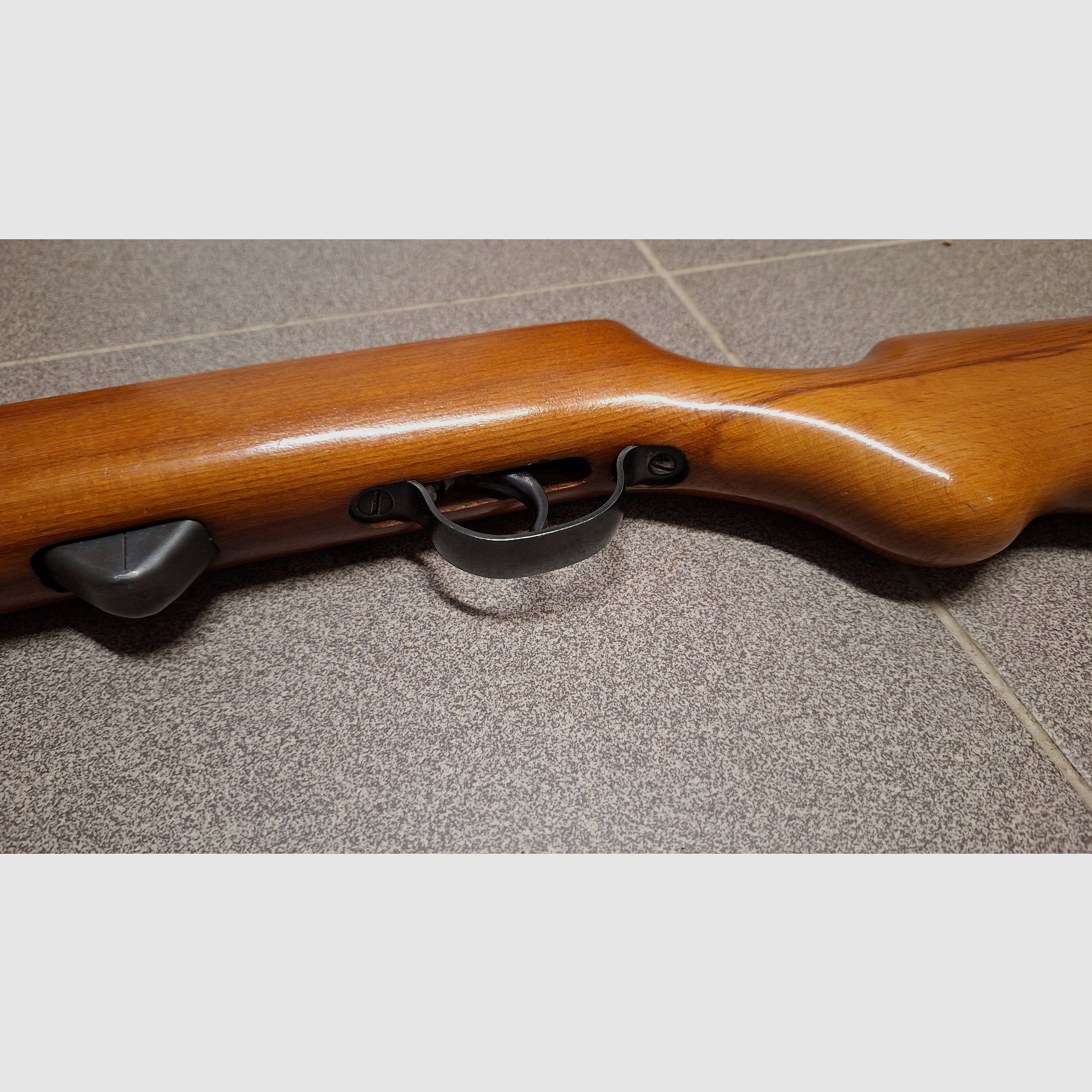 Haenel Suhl 310 DDR-GST Luftgewehr mit Magazin!