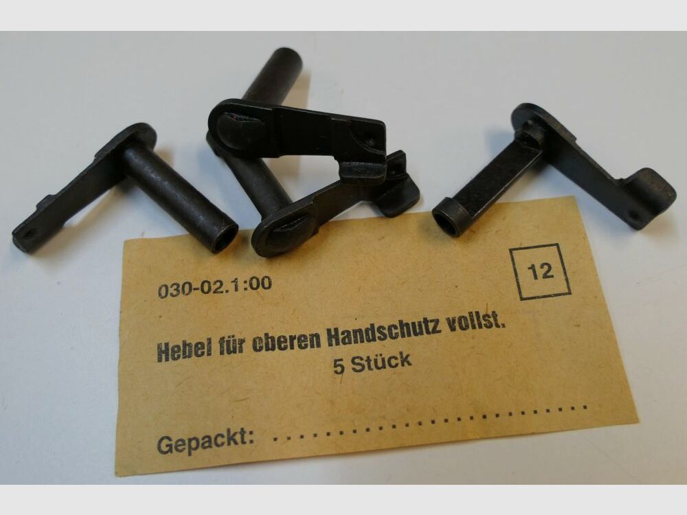 DDR VEB urządzenia i budowa narzędzi Wiesa oryginalny DDR NVA AK 47 dźwignia do górnej osłony rękojeści w pełni [12] nieużywana, nowa do AK47, 7,62x39