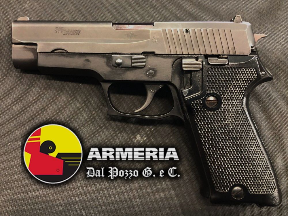 SIG SAUER P 220 45 ACP, immagine 3 di 3