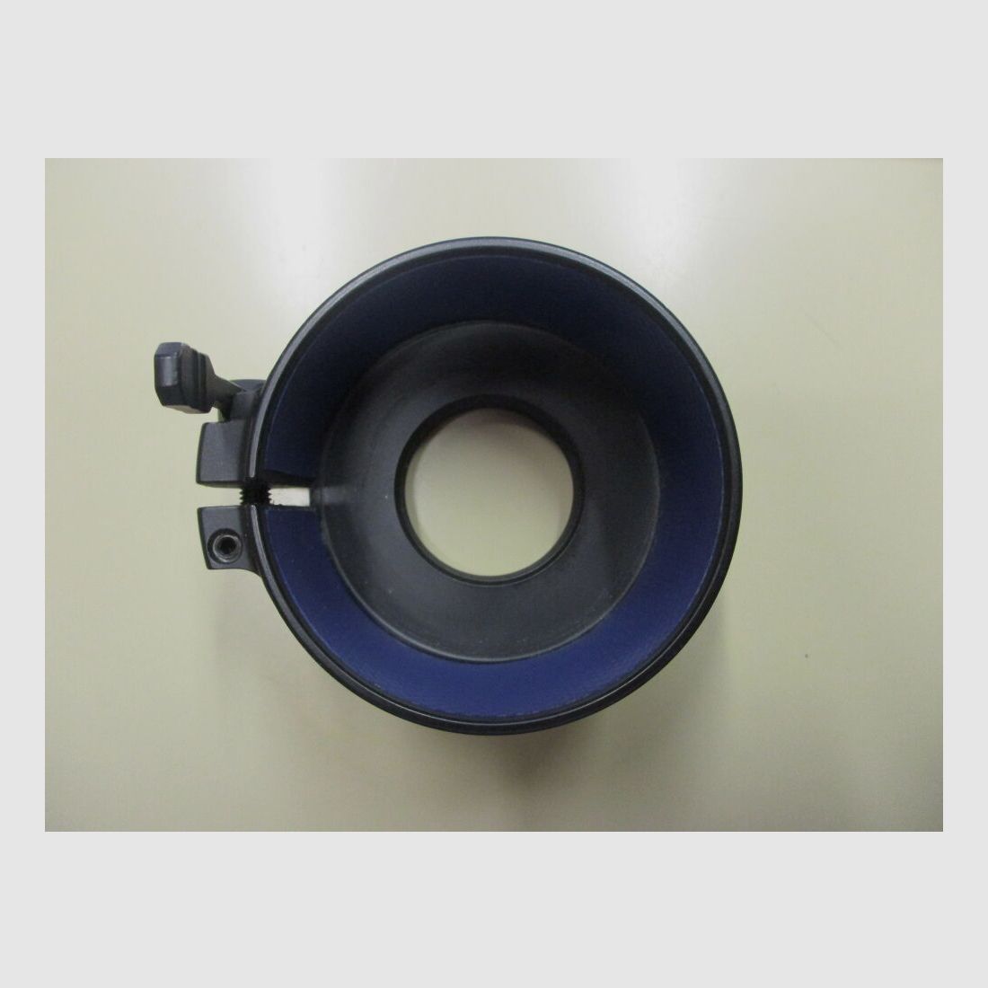 Adapter zaciskowy Rusan