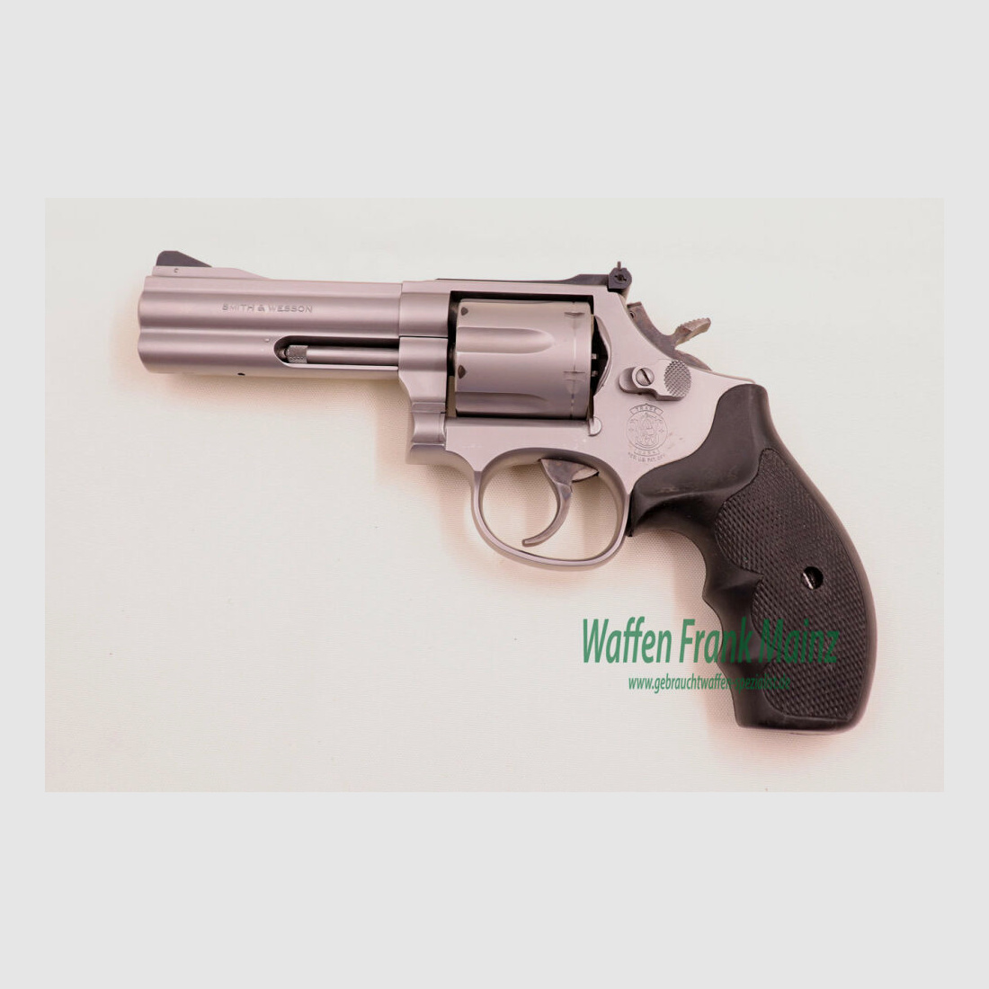 Smith and Wesson - USA Security Special 686-4