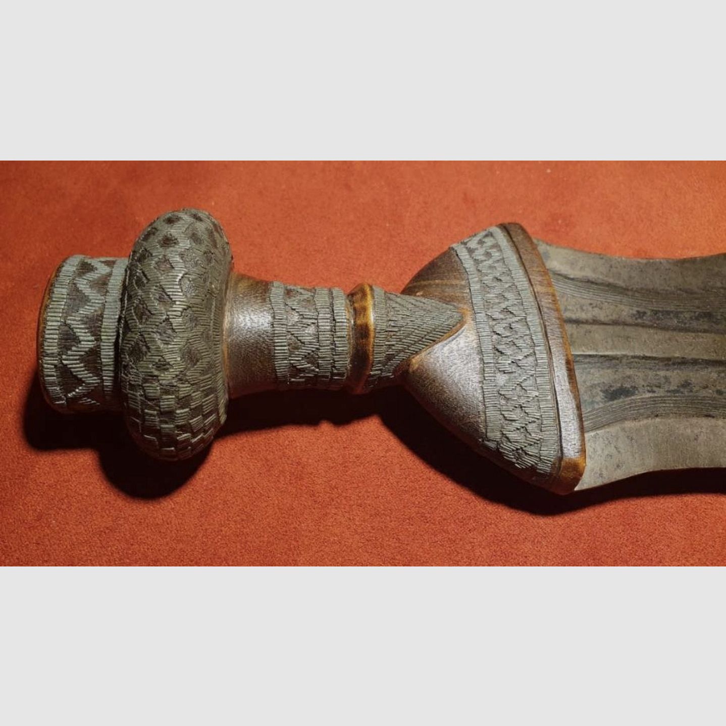 Bushono Ikula, épée de cérémonie Kurz/Zeremonienschwert Congo belge