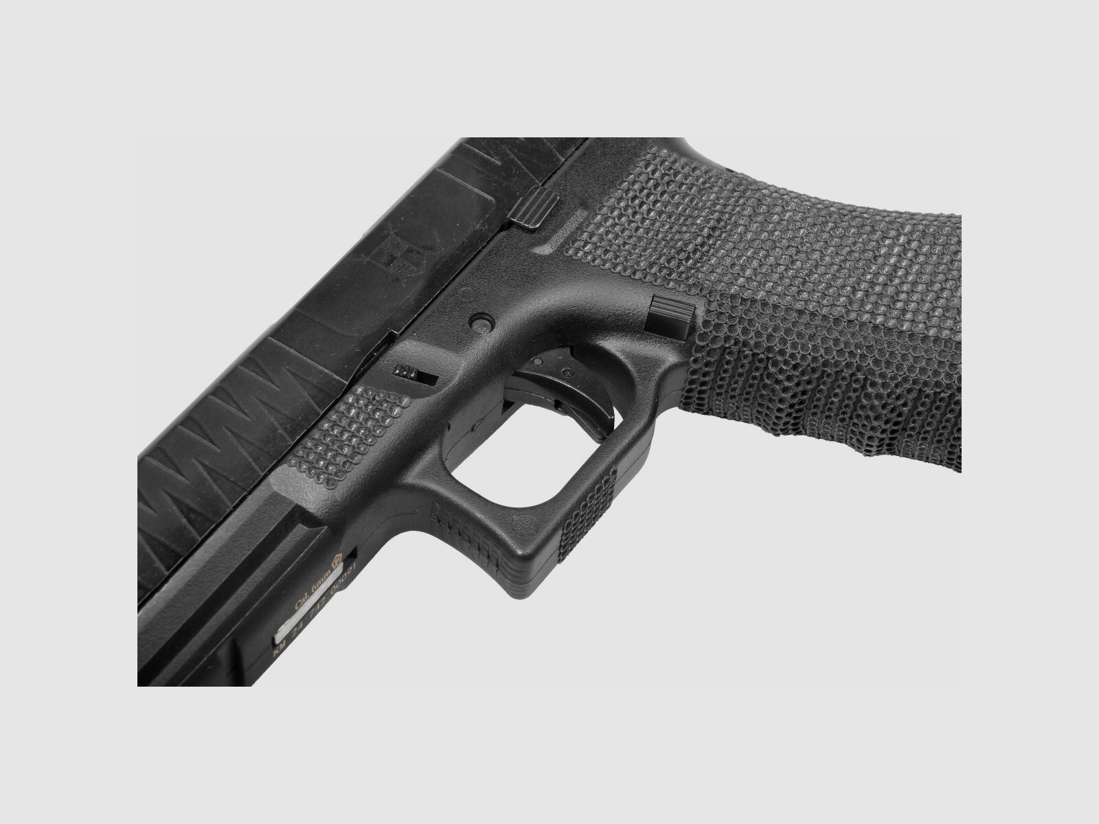 P05 GBB Airsoft Pistole in Schwarz | Delta Armory