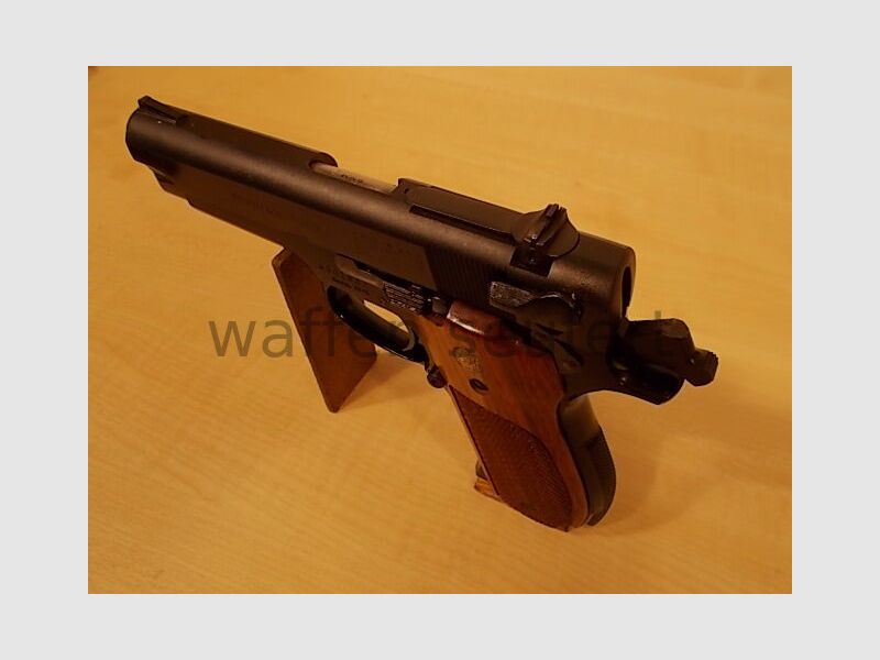 Pistola Smith & Wesson M39-2