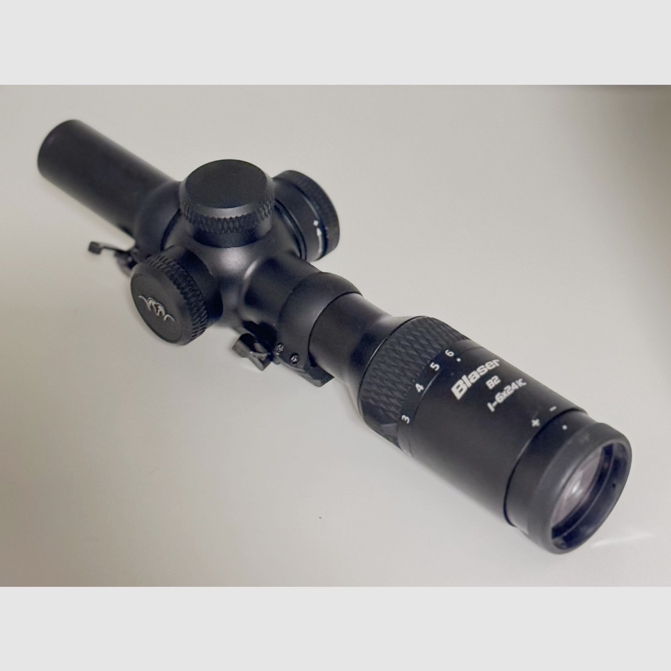 Blaser B2 1-6x24 with Blaser saddle mount - as good as new