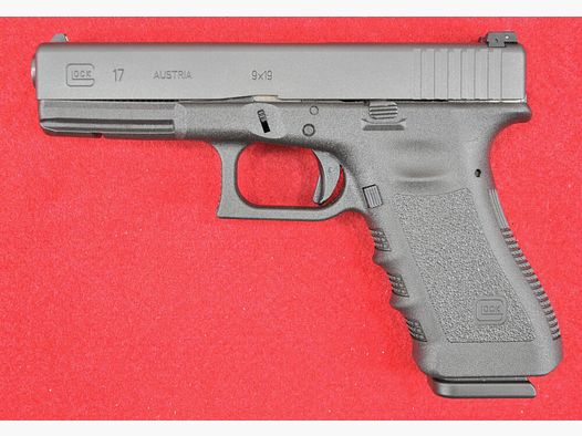 Glock	 17 Gen3 9mm Luger