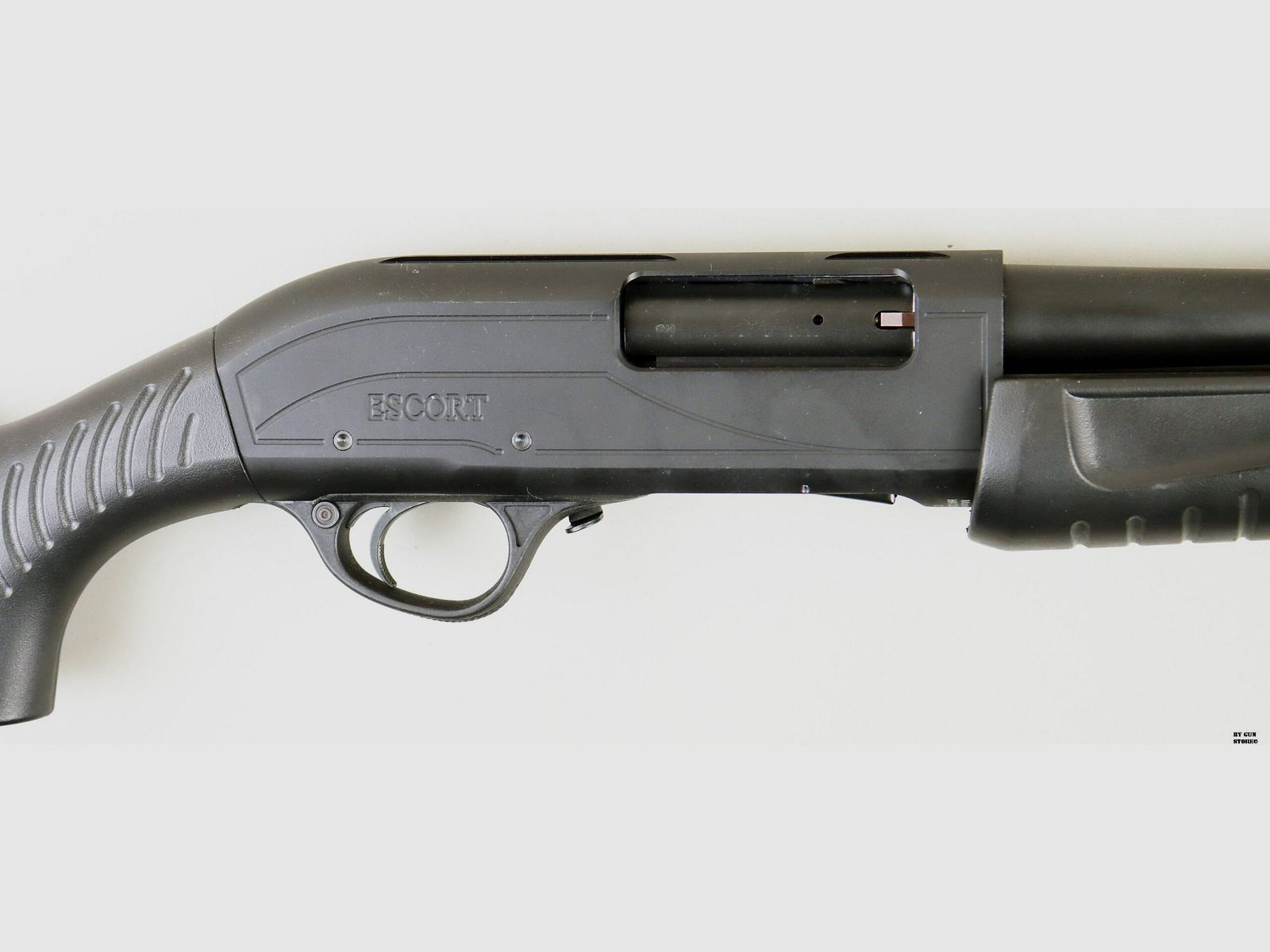 Pompgeweer Hatsan mod. Escort Aim Guard cal. 12 matr. 563882, afbeelding 8 van 9