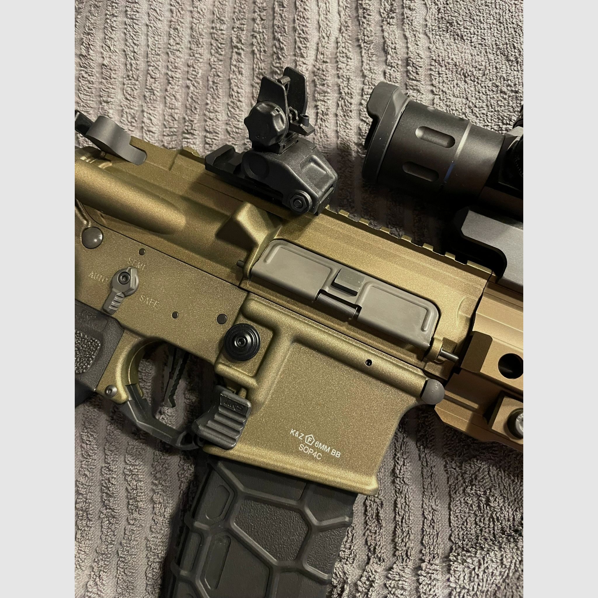 VFC Avalon Calibur Carbine Deluxe Vollmetall S-Aeg 6mm BB Tan 1,4 Joule