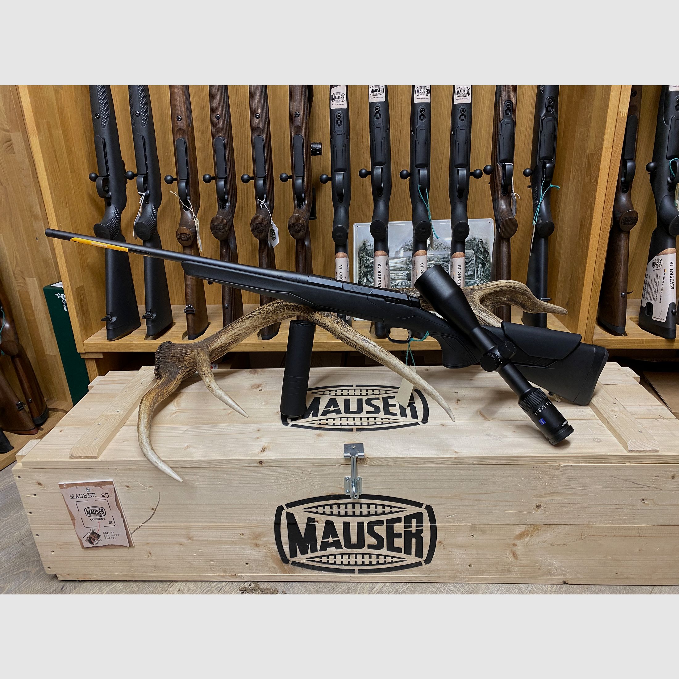 Browning X-Bolt 2 Nordic Varitech Black, mit Zeiss Conquest V4 3-12x56