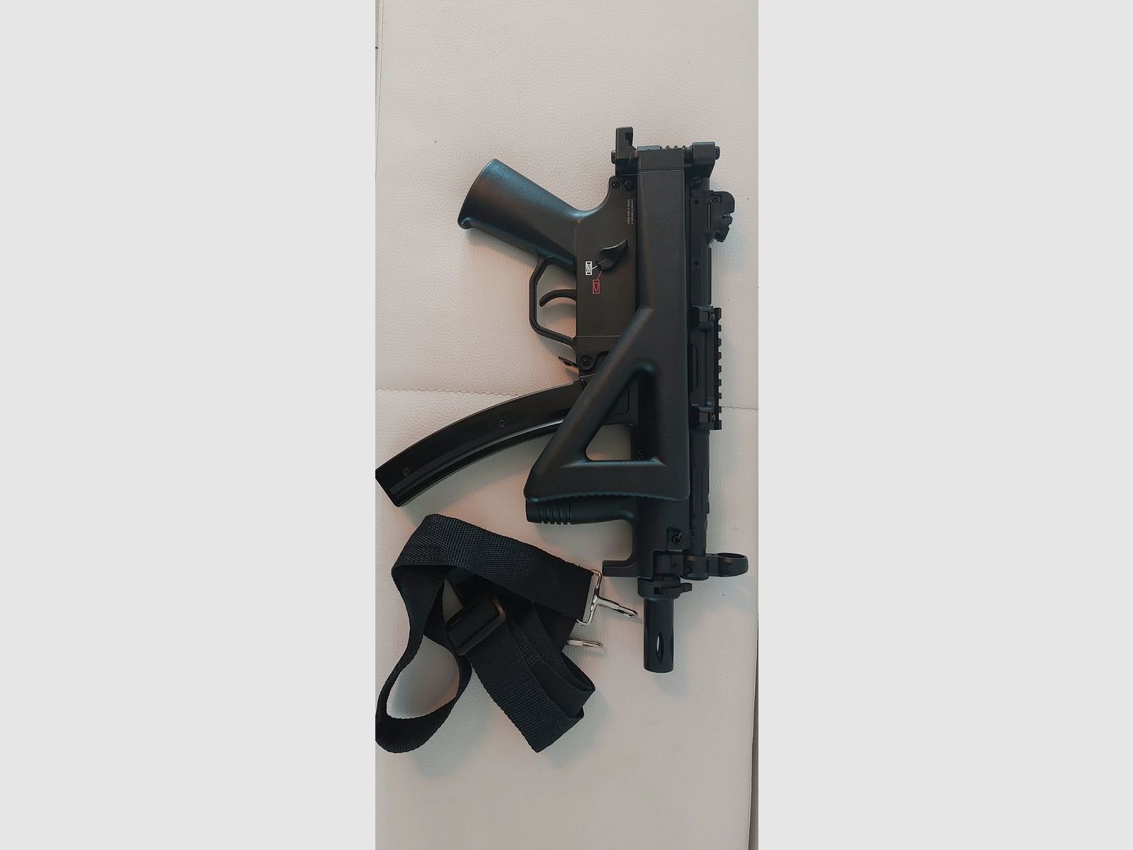 TOP SET Heckler & Koch MP5 K-PDW / kal. 4,5mm / Stalen BB Co2 Blowback (P18) te KOOP!, afbeelding 4 van 5
