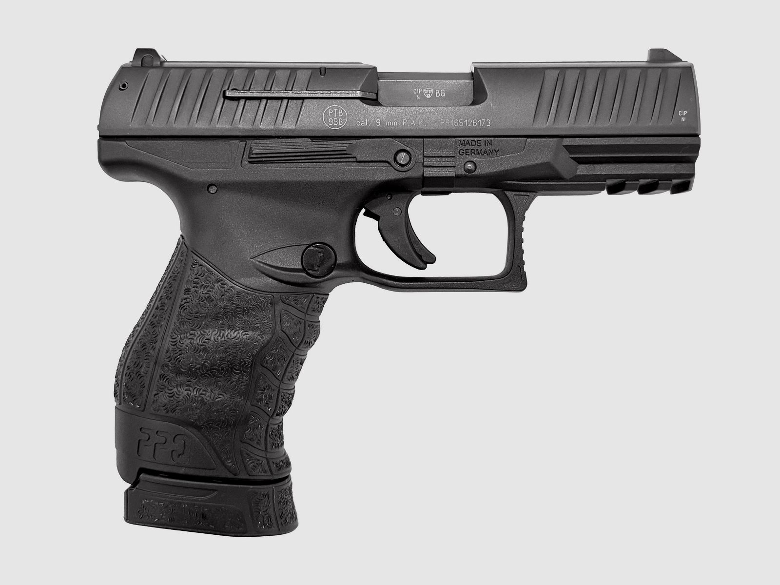 Walther blank firing pistol PPQ M2 Navy Kit - Very good condition