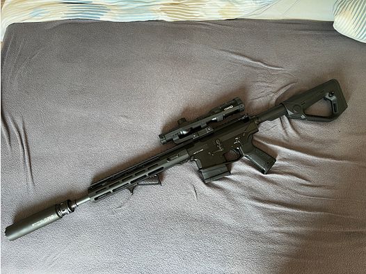 Hera Arms 7six2 .308 Win Selbstladebüchse inkl. Ase Utra Dual 762 Gen.2