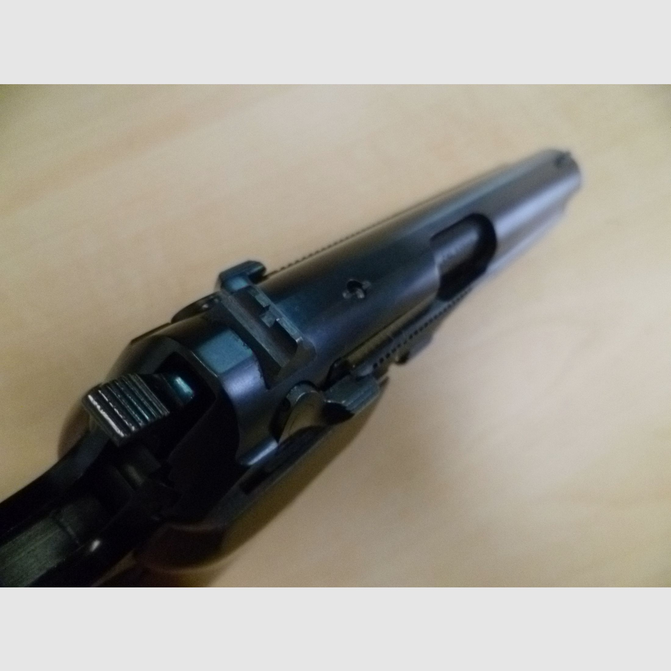 Pistole FN Beretta BDA-380  -  9 mm kurz
