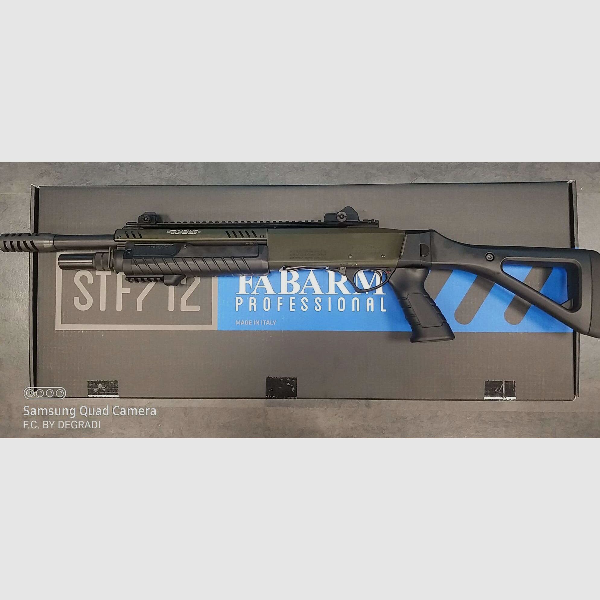 FABARM STF 12 GROEN 12 GA OOK BESCHIKBAAR IN TOTALLY BLACK VERSIE, afbeelding 3 van 5
